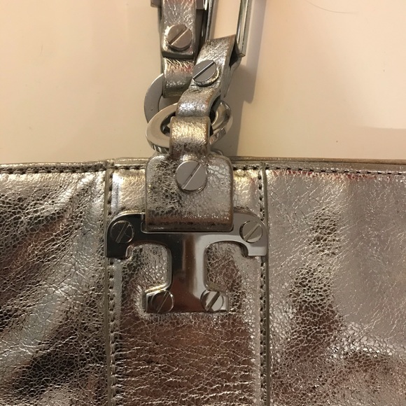 Silver TORY BURCH leather tote - Picture 5 of 8